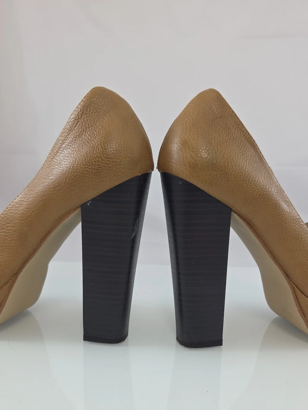 Marco Santi Platform Loafer Pumps with Black Accents Size 8